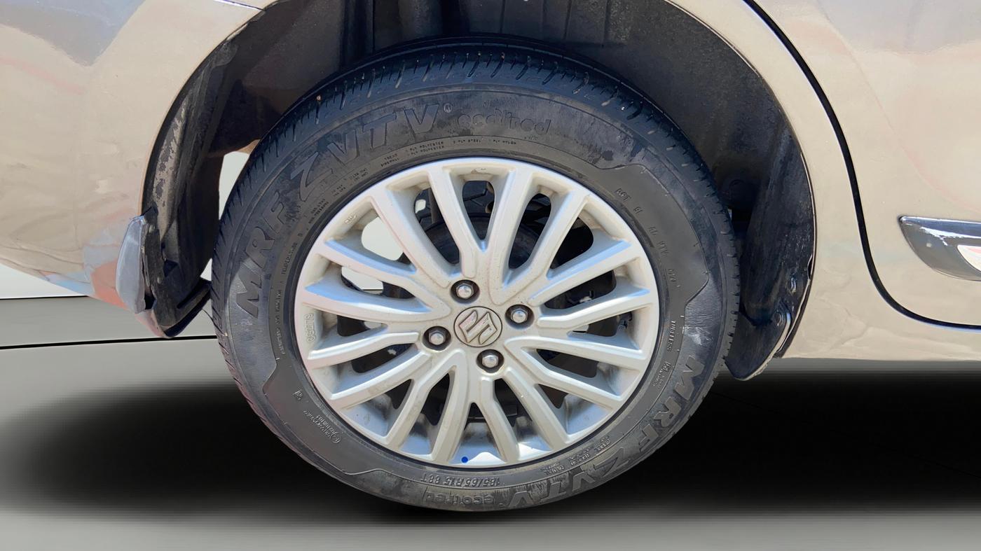 2018 Maruti Dzire ZXI AMT, Petrol, Automatic, 91,687 km, Right Rear Wheel