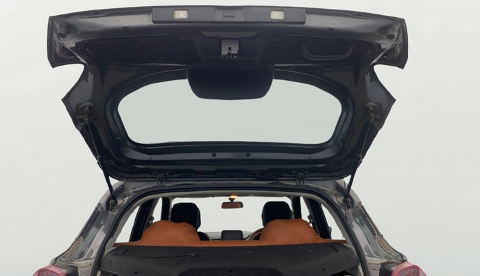 2022 Tata PUNCH ADVENTURE MT, Petrol, Manual, 32,216 km, Boot Door Open