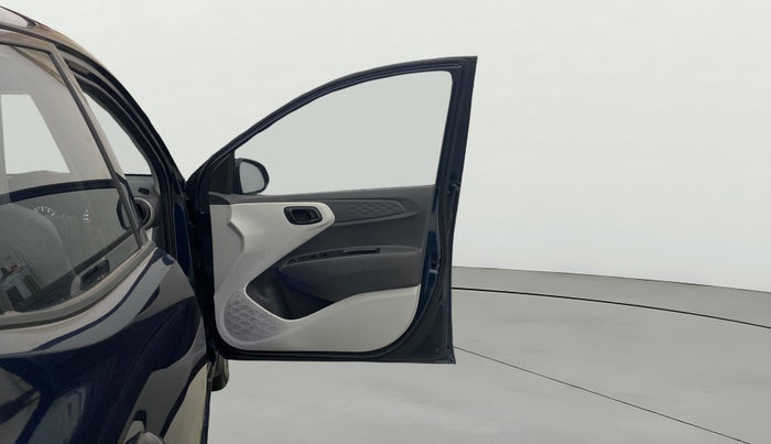 2021 Hyundai GRAND I10 NIOS MAGNA CORPORATE EDITION 1.2 KAPPA VTVT, Petrol, Manual, 28,672 km, RHS Front Door