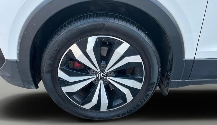 2021 Volkswagen TAIGUN GT PLUS 1.5 TSI DSG, Petrol, Automatic, 1,13,275 km, Left Front Wheel