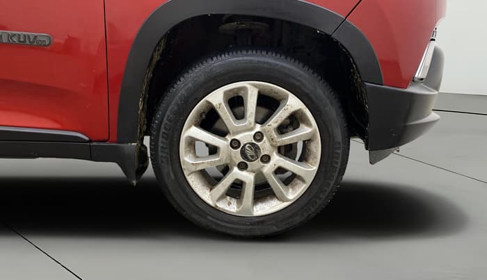 2017 Mahindra Kuv100 K8 6 STR DUAL TONE, Petrol, Manual, 29,019 km, Right Front Wheel