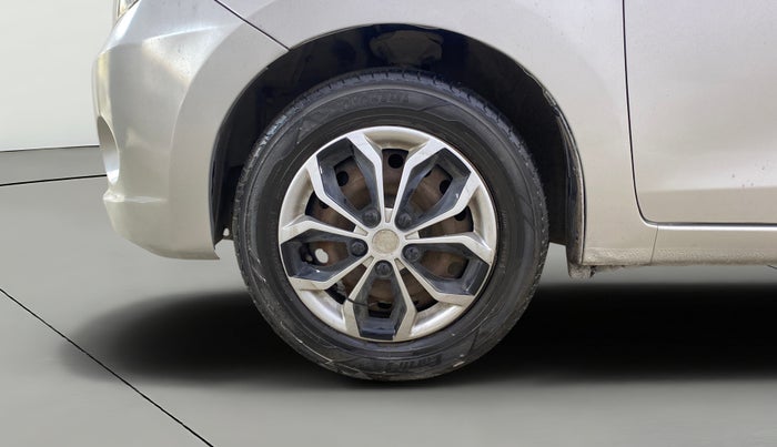 2014 Maruti Celerio VXI CNG, CNG, Manual, 98,947 km, Left Front Wheel