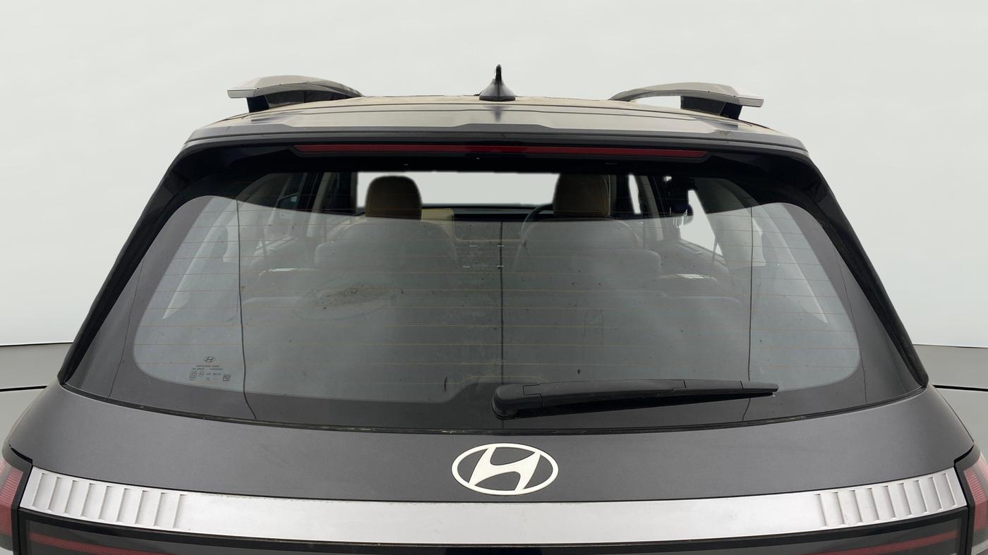2024 Hyundai ALCAZAR Signature 7 STR 1.5 Turbo GDi Petrol DCT, Petrol, Automatic, 7,165 km, Rear Windshield