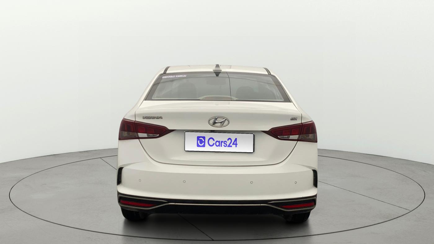 2022 Hyundai Verna SX 1.5 VTVT, Petrol, Manual, 37,361 km, Back/Rear