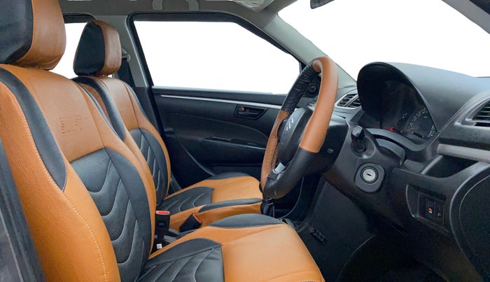 2017 Maruti Swift LXI (O), Petrol, Manual, 34,097 km, Right Side Front Door Cabin