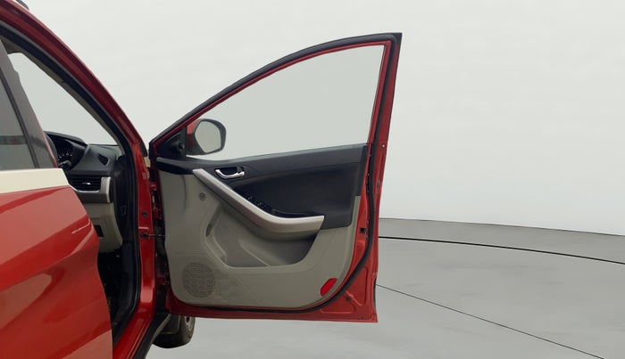 2018 Tata NEXON XZA PLUS DIESEL, Diesel, Automatic, 68,165 km, RHS Front Door