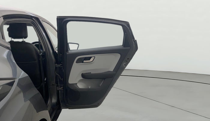 2021 Tata ALTROZ XZ PETROL, Petrol, Manual, 54,543 km, RHS Rear Door