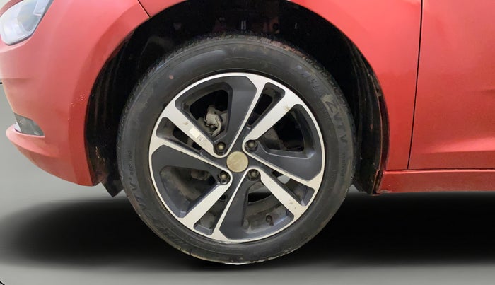 2021 Tata ALTROZ XZ PETROL, Petrol, Manual, 8,394 km, Left Front Wheel