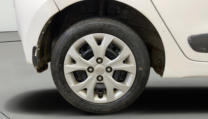 2015 Hyundai Grand i10 SPORTZ 1.2 KAPPA VTVT, Petrol, Manual, 51,234 km, Right Rear Wheel