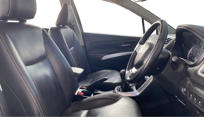 2018 Maruti S Cross ALPHA 1.3, Diesel, Manual, 63,445 km, Right Side Front Door Cabin