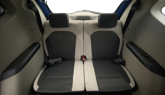 2020 Renault TRIBER RXZ AMT, Petrol, Automatic, 76,340 km, Third Seat Row ( optional )