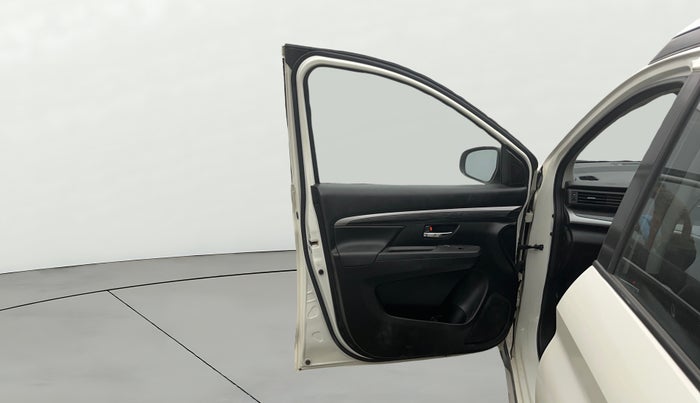 2022 Maruti XL6 ZETA MT, Petrol, Manual, 85,729 km, LHS Front Door