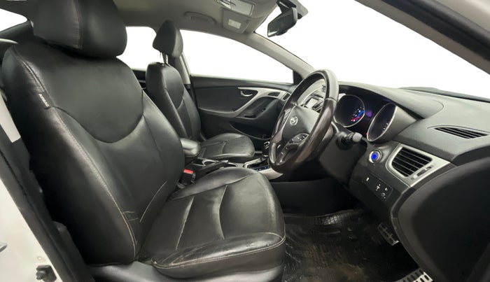 2016 Hyundai New Elantra 1.8 SX AT VTVT, Petrol, Automatic, 1,05,897 km, Right Side Front Door Cabin