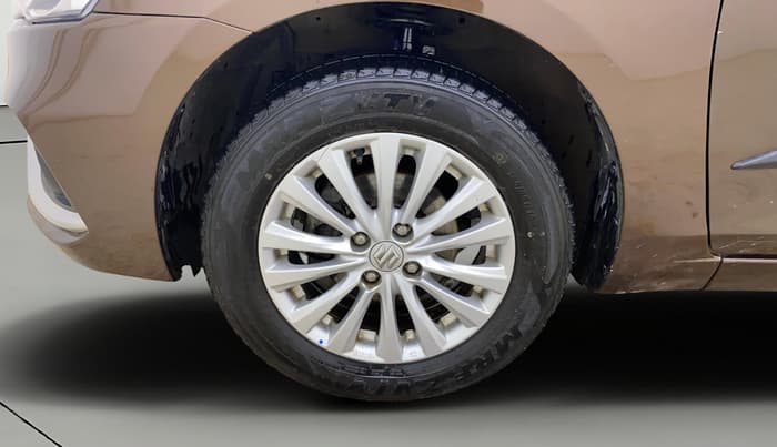 2019 Maruti Ciaz DELTA 1.5 SHVS MT PETROL, Petrol, Manual, 88,246 km, Left Front Wheel