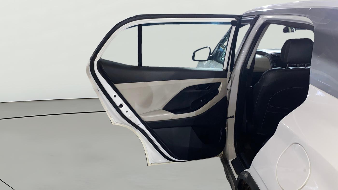 2022 Hyundai Creta EX 1.5 DIESEL, Diesel, Manual, 22,498 km, LHS Rear Door