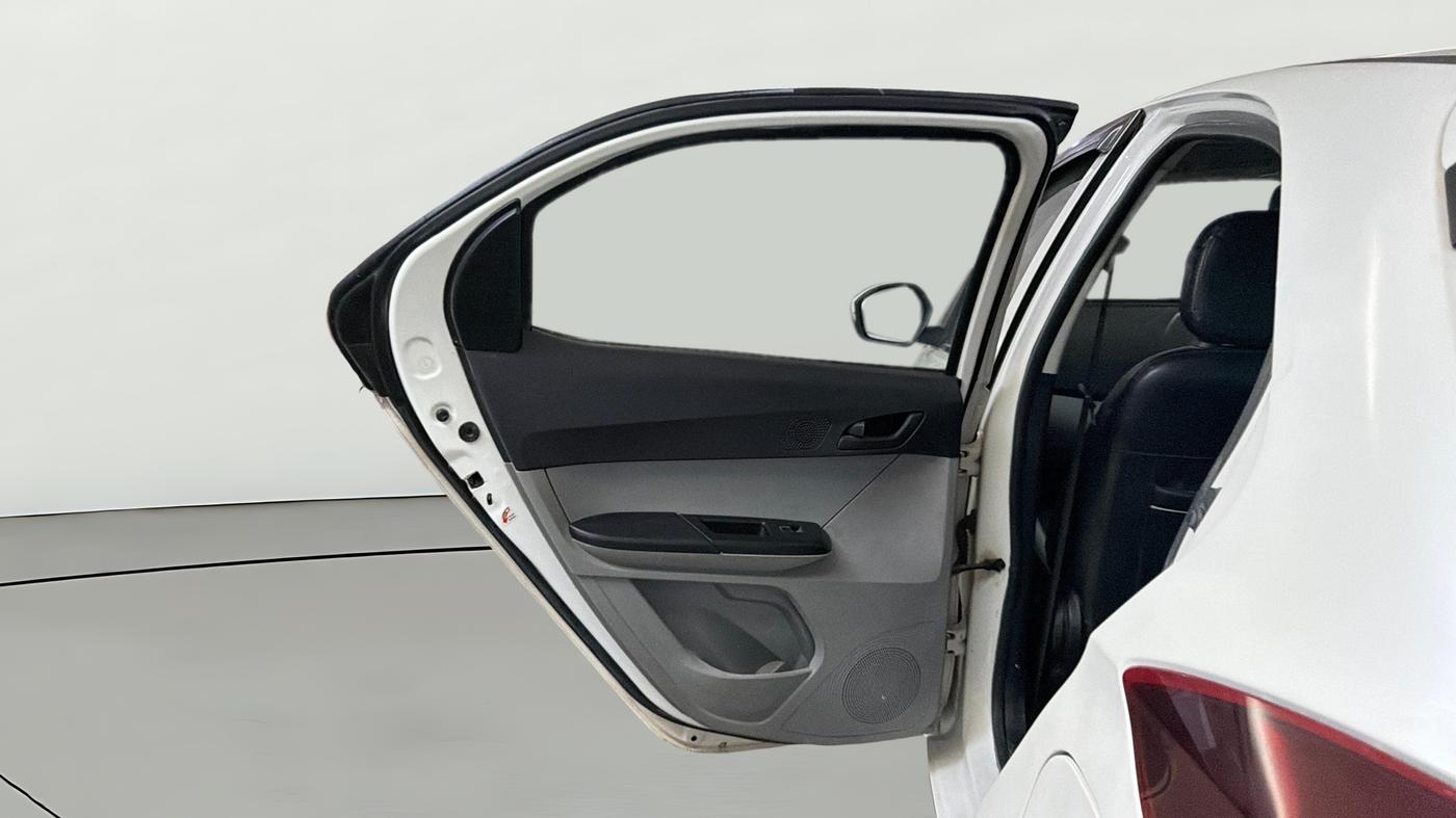 2021 Tata Tiago XT (O) PETROL, CNG, Manual, 70,448 km, LHS Rear Door