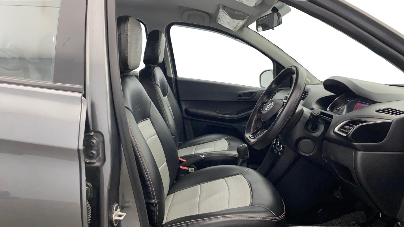 2021 Tata TIAGO NRG XZ MT, Petrol, Manual, 47,790 km, Right Side Front Door Cabin