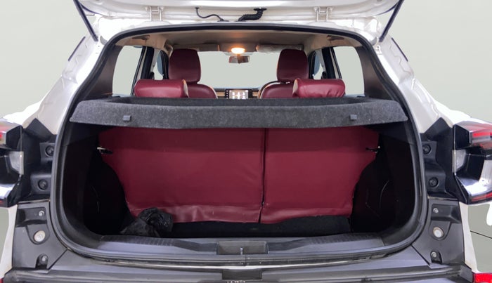 2022 Renault Kiger RXT (O) MT, Petrol, Manual, 25,156 km, Boot Open Zoomed View