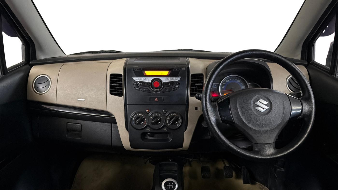 2017 Maruti Wagon R 1.0 VXI, Petrol, Manual, 53,045 km, Dashboard