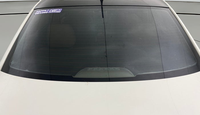 2016 Volkswagen Vento HIGHLINE 1.6 MPI, Petrol, Manual, 46,674 km, Rear Windshield