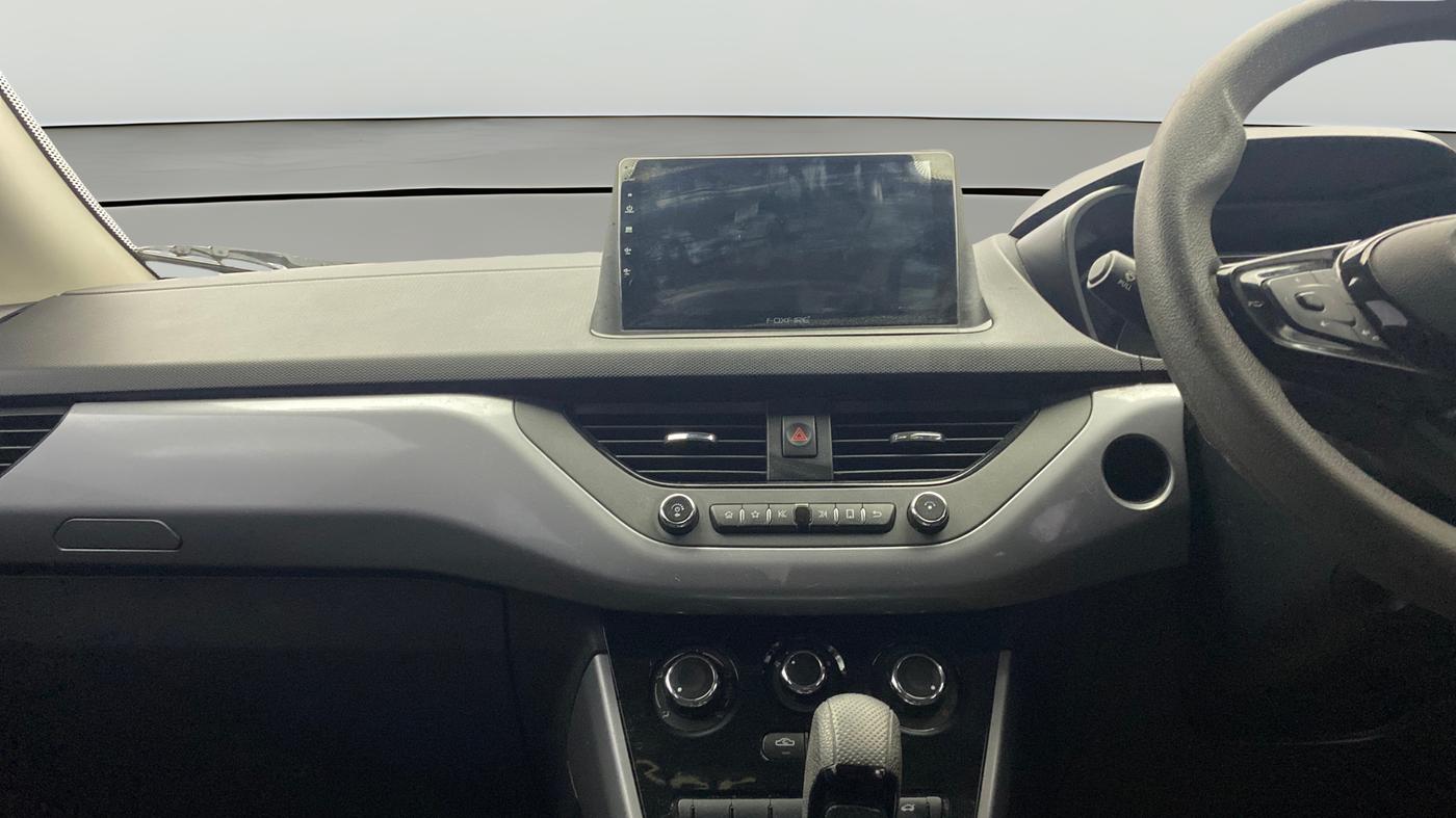 2021 Tata NEXON XMA SUNROOF PETROL, Petrol, Automatic, 45,261 km, Air Conditioner