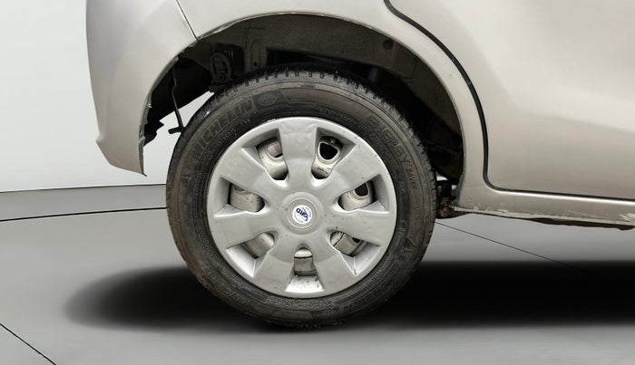 2015 Maruti Alto K10 LXI CNG, CNG, Manual, 1,23,162 km, Right Rear Wheel