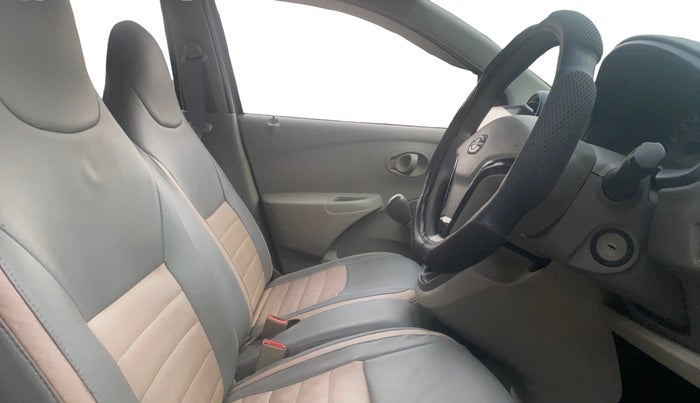 2014 Datsun Go T, Petrol, Manual, 47,056 km, Right Side Front Door Cabin