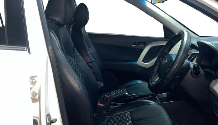 2017 Hyundai Creta SX PLUS AT 1.6 DIESEL, Diesel, Automatic, 92,929 km, Right Side Front Door Cabin