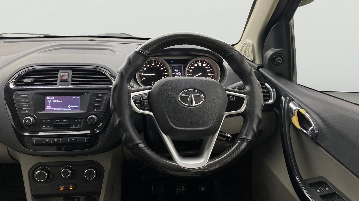 2017 Tata Tiago XZ(O) PETROL, Petrol, Manual, 90,426 km, Steering Wheel Close Up
