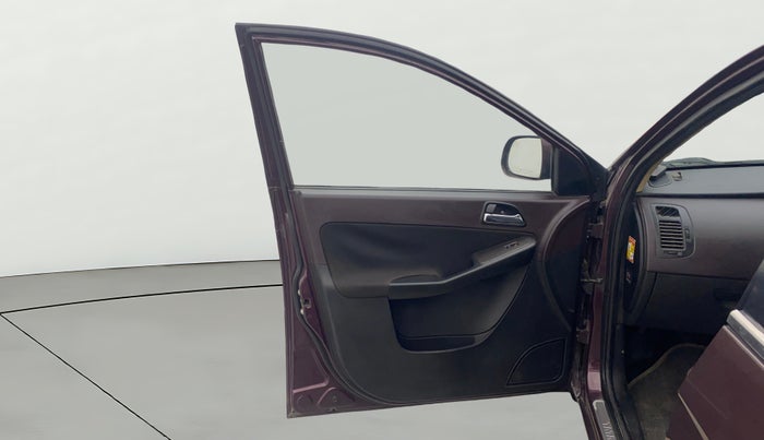 2012 Tata Manza EXL QUADRAJET, Diesel, Manual, 1,10,187 km, LHS Front Door