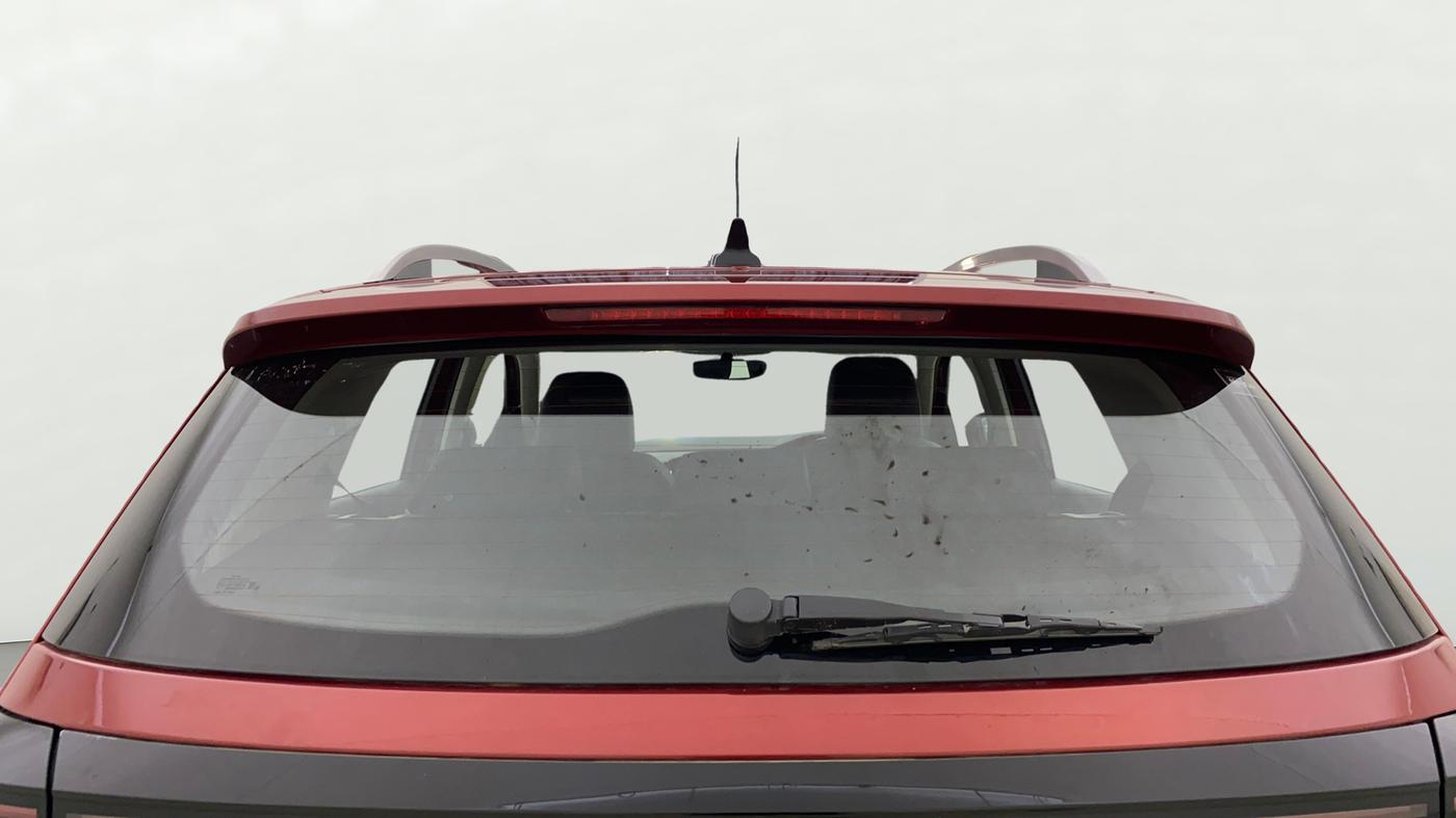 2023 Volkswagen TAIGUN TOPLINE 1.0 TSI AT, Petrol, Automatic, 4,893 km, Rear Windshield