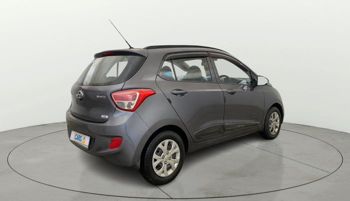 2016 Hyundai Grand i10 SPORTZ 1.2 KAPPA VTVT, Petrol, Manual, 41,848 km, Right Back Diagonal