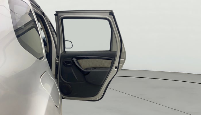 2015 Renault Duster 110 PS RXL DIESEL, Diesel, Manual, 1,08,400 km, RHS Rear Door