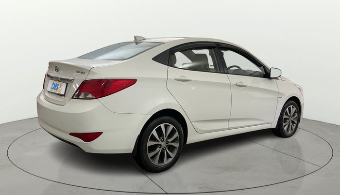 2016 Hyundai Verna 1.6 VTVT SX, Petrol, Manual, 31,443 km, Right Back Diagonal
