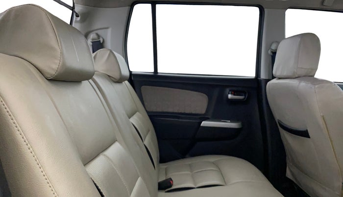 2014 Maruti Wagon R 1.0 VXI, Petrol, Manual, 25,749 km, Right Side Rear Door Cabin