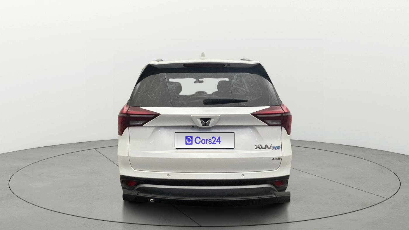 2023 Mahindra XUV700 AX 5 P AT 5 STR, Petrol, Automatic, 11,182 km, Back/Rear