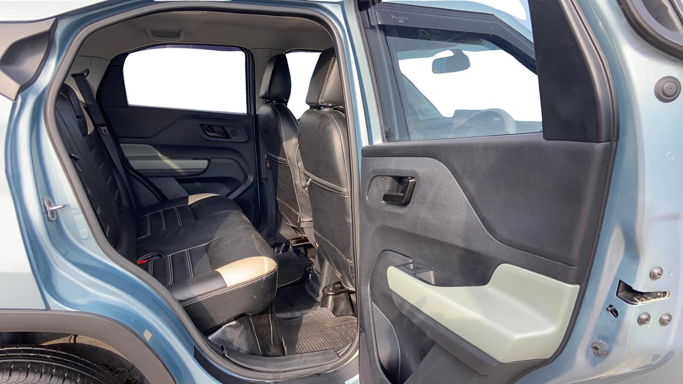 2024 Tata PUNCH ADVENTURE MT, Petrol, Manual, 28,375 km, Right Side Rear Door Cabin