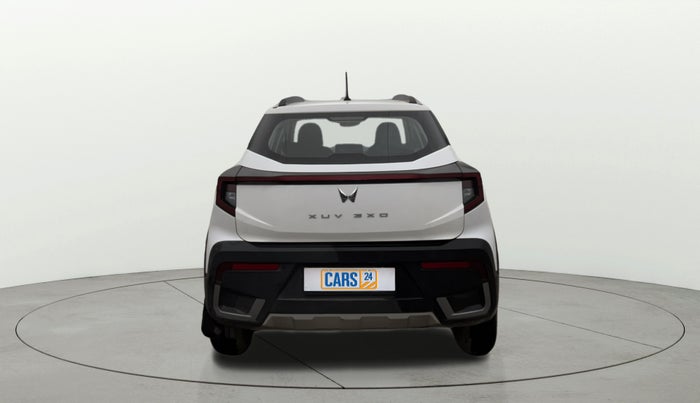 2024 Mahindra XUV 3XO MX2 Pro 1.2 L TCMPFI AT, Petrol, Automatic, 11,056 km, Back/Rear