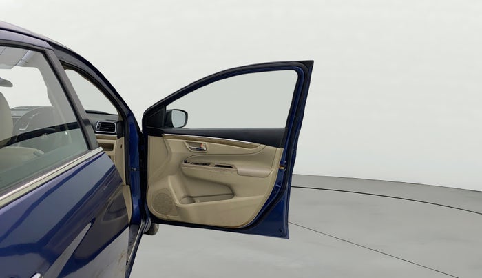 2019 Maruti Ciaz ALPHA 1.5 SHVS PETROL, Petrol, Manual, 1,10,193 km, RHS Front Door
