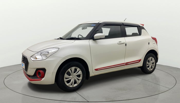 2018 Maruti Swift VXI AMT, Petrol, Automatic, 31,145 km, Left Front Diagonal