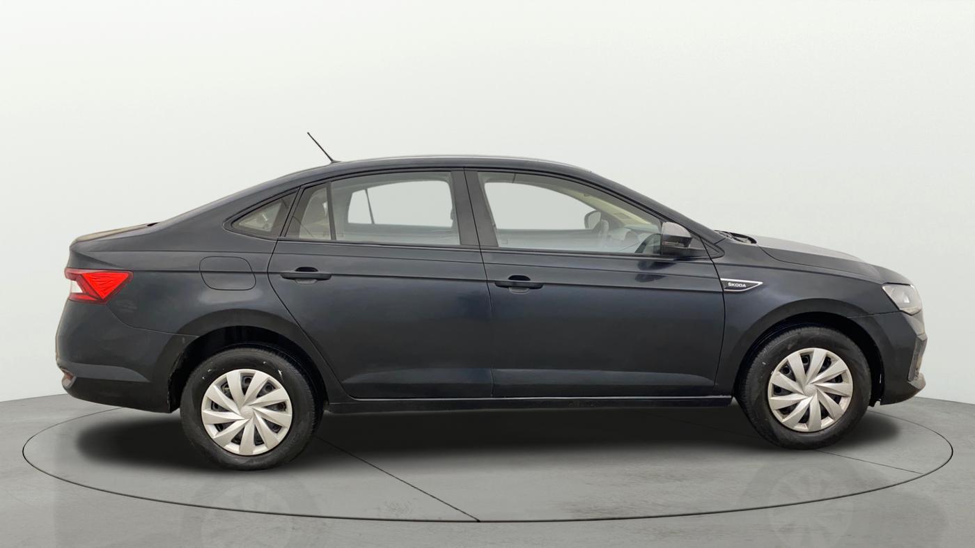2022 Skoda SLAVIA ACTIVE 1.0L TSI MT, Petrol, Manual, 59,236 km, Right Side View