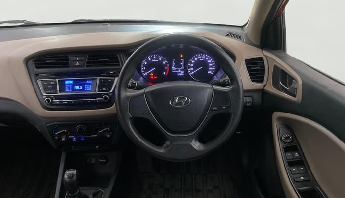 2017 Hyundai Elite i20 MAGNA EXECUTIVE 1.2, Petrol, Manual, 62,343 km, Steering Wheel Close Up