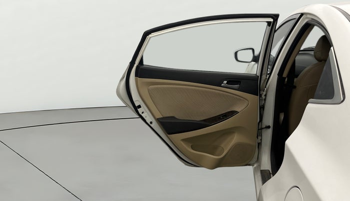 2016 Hyundai Verna 1.6 VTVT SX, Petrol, Manual, 99,271 km, LHS Rear Door