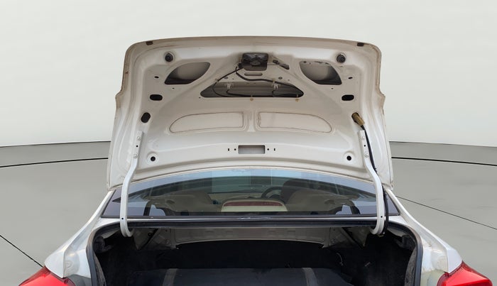 2015 Honda Amaze 1.2L I-VTEC S, CNG, Manual, 81,262 km, Boot Open Zoomed View