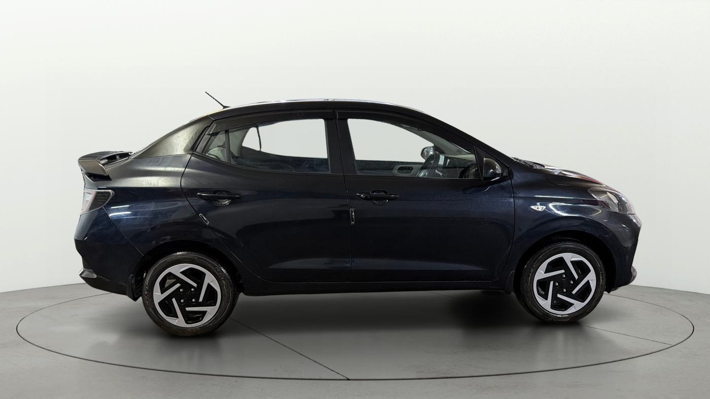 2026 Hyundai AURA S 1.2 CNG, CNG, Manual, 591 km, Right Side View