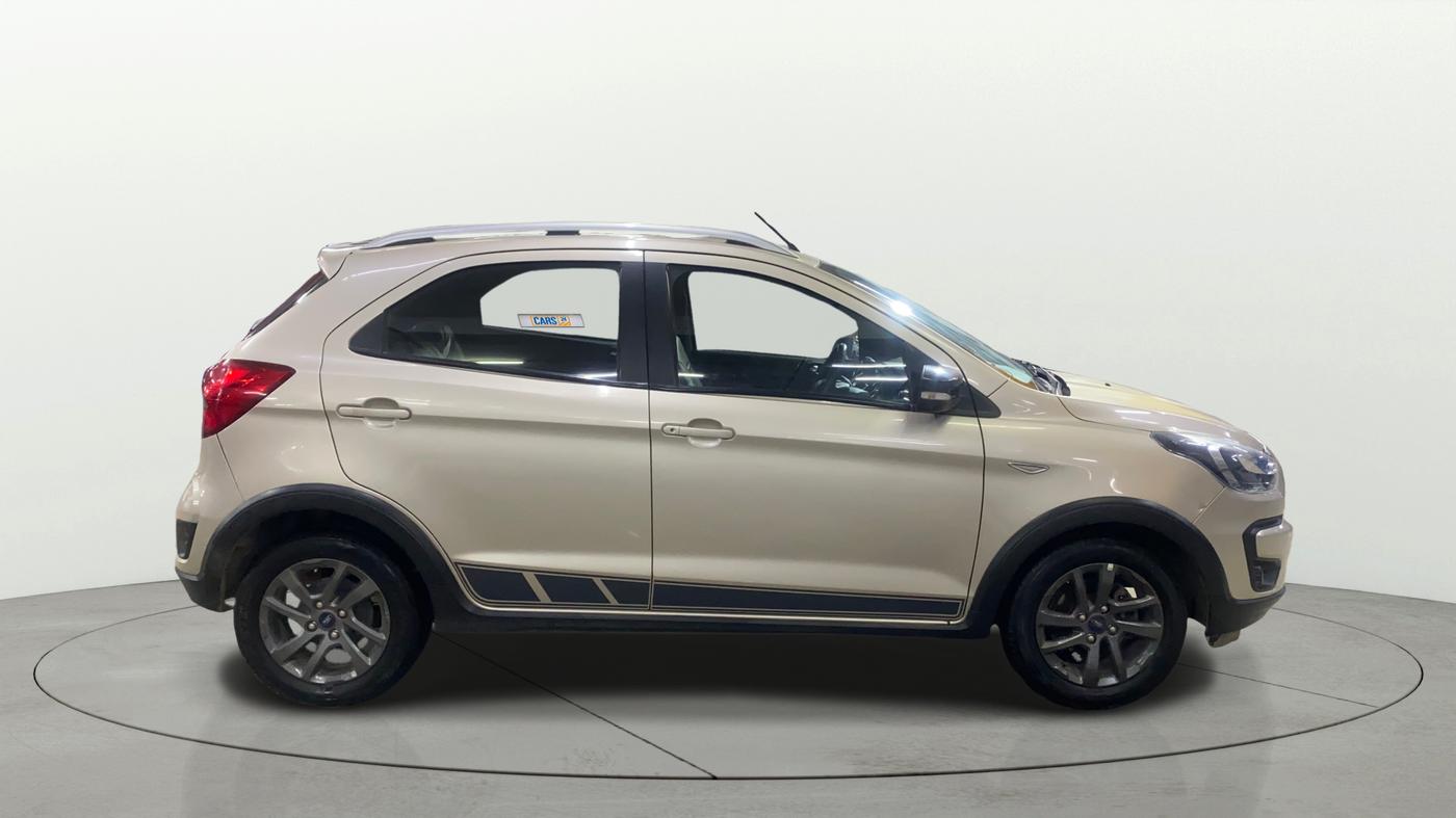 2018 Ford FREESTYLE TITANIUM PLUS 1.2 PETROL, Petrol, Manual, 44,794 km, Right Side View