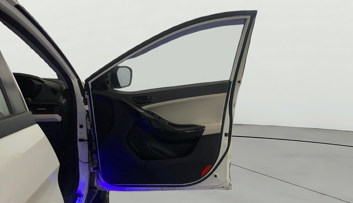 2023 Tata NEXON PURE SUNROOF 1.2 PETROL, Petrol, Manual, 27,227 km, RHS Front Door