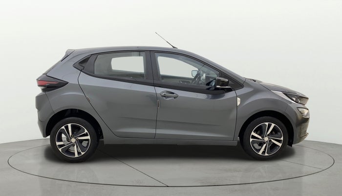 2022 Tata ALTROZ XZA, Petrol, Automatic, 27,042 km, Right Side View
