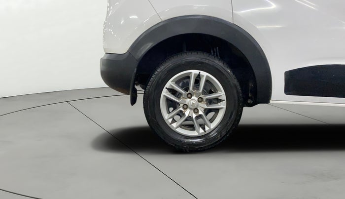 2020 Renault TRIBER RXT AMT, Petrol, Automatic, 50,642 km, Right Rear Wheel