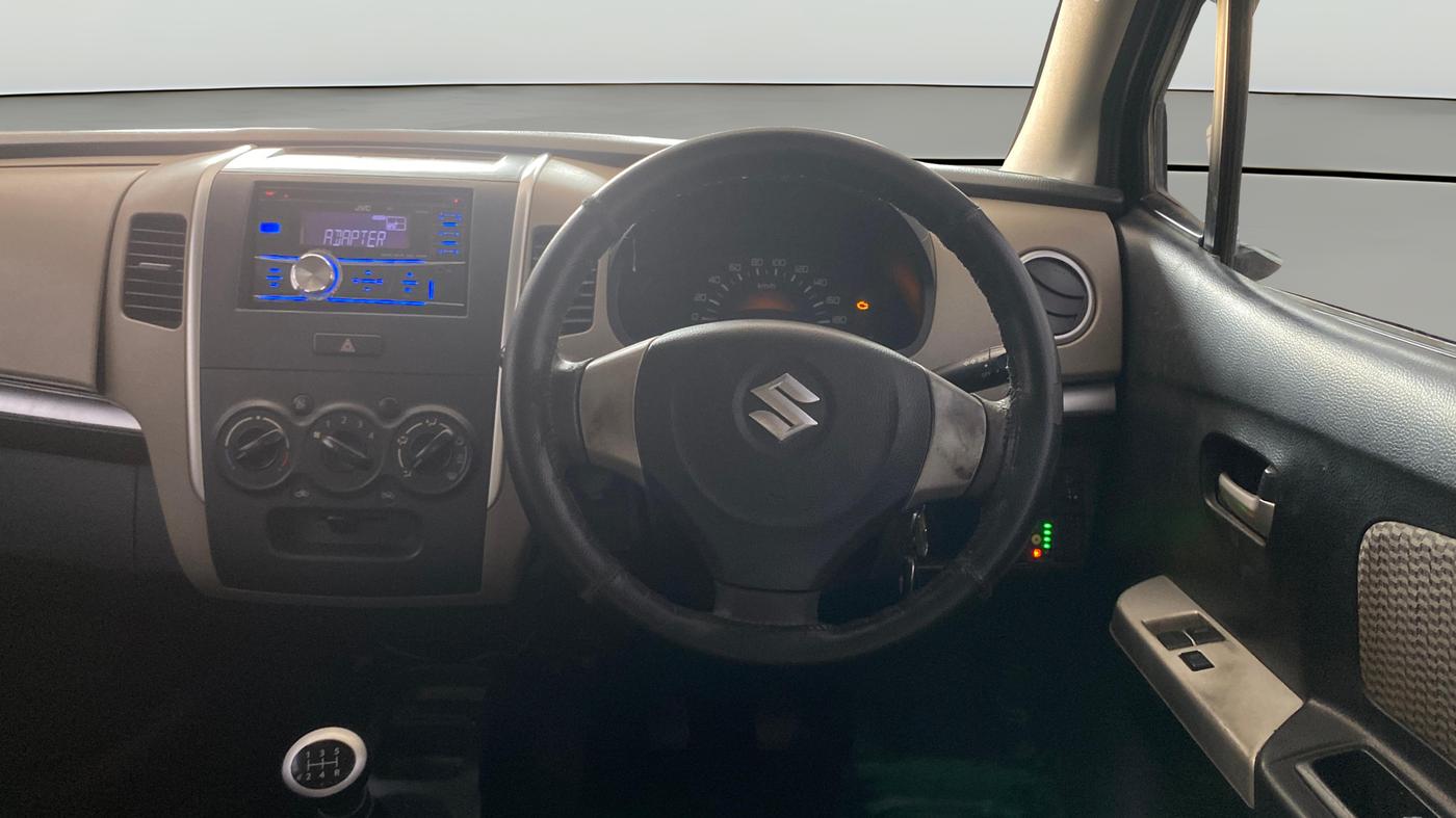 2013 Maruti Wagon R 1.0 LXI CNG, CNG, Manual, 72,871 km, Steering Wheel Close Up